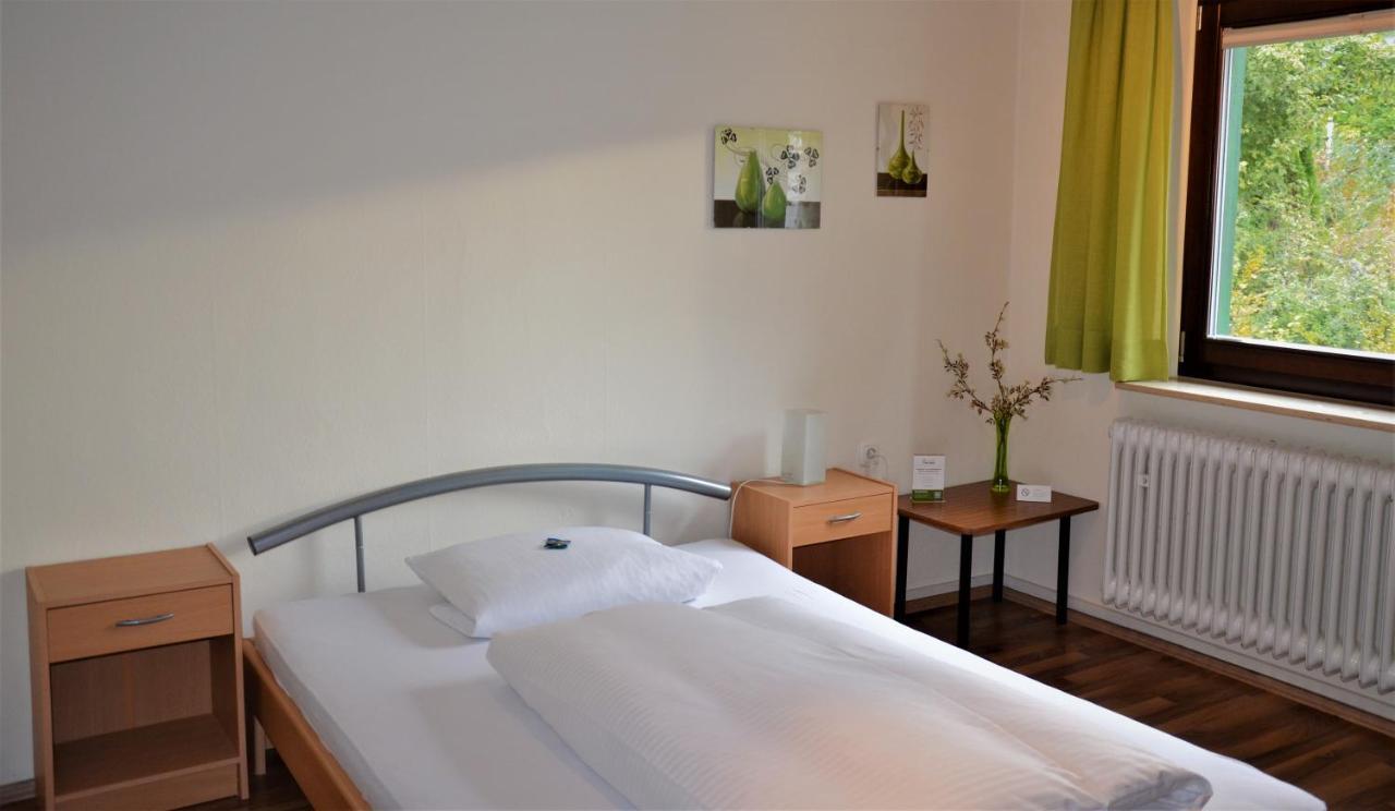 Hotel Landgasthof Wallburg Eltmann ภายนอก รูปภาพ